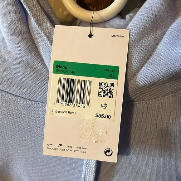 Nike Sweatershirt - Picture 2 of 4